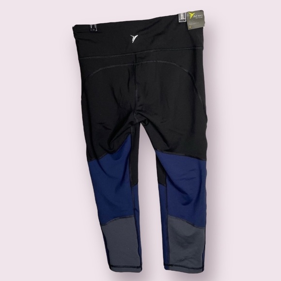 SOLD Navy Active Blue and Grey Leggings - Picture 3 of 6